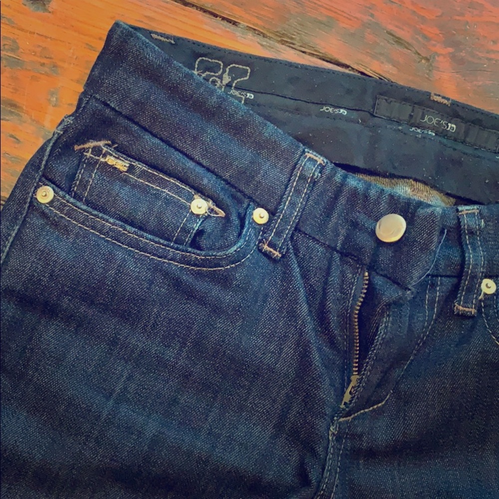 🔥EUC - Joe’s - Straight Jeans - Womens - W25🔥